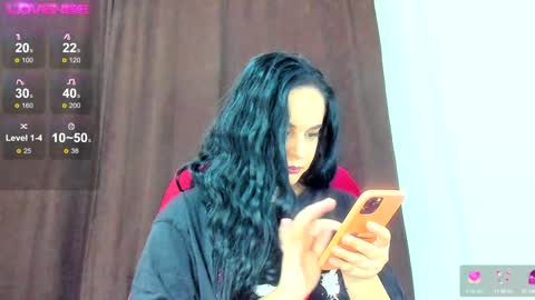 Snapshot of allees95 chatting on January 2025 05:28:01 PM allees online show from January 2025 05:28:01 PM