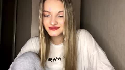 Emily online show from January 2026 08:05:01 AM