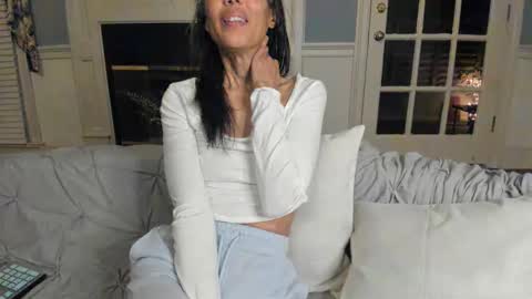 Snapshot of allgood4u chatting on January 2025 06:24:01 AM wishlist on bio online show from January 2025 06:24:01 AM