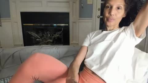 Snapshot of allgood4u chatting on March 2025 02:36:01 AM wishlist on bio online show from March 2025 02:36:01 AM