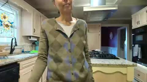 Snapshot of allgood4u chatting on March 2026 10:05:02 PM wishlist on bio online show from March 2026 10:05:02 PM