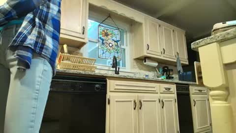 wishlist on bio online show from April 2026 06:57:02 PM