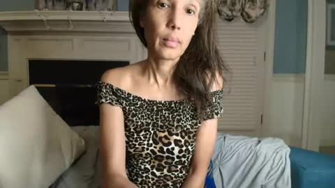 wishlist on bio online show from July 2026 03:22:01 AM