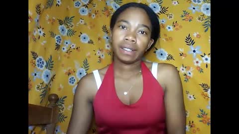 Snapshot of alliciax632770q chatting on April 2026 02:22:02 AM alliciax632770q online show from April 2026 02:22:02 AM