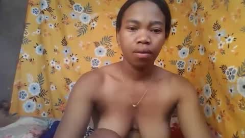 Snapshot of alliciax632770q chatting on May 2026 12:45:01 PM alliciax632770q online show from May 2026 12:45:01 PM