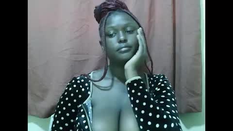 Allie online show from October 2025 08:06:01 AM