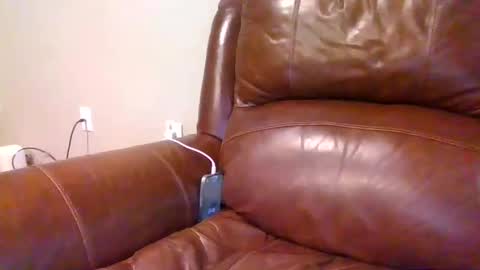 Snapshot of alliebearx chatting on January 2026 04:17:02 AM alliebearx online show from January 2026 04:17:02 AM