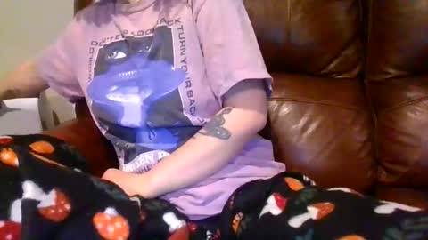 Snapshot of alliebearx chatting on February 2026 05:21:01 PM alliebearx online show from February 2026 05:21:01 PM