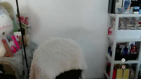 Snapshot of allirah20x chatting on March 2026 07:58:02 AM Allirah online show from March 2026 07:58:02 AM