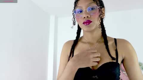 ALLIS0N IK  online show from May 2026 04:52:01 AM