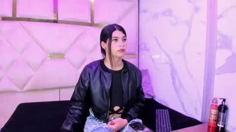 allison_69ts online show from July 2026 07:38:01 PM
