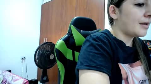 Snapshot of allison_baby_2416 chatting on February 2025 03:56:02 PM Alisson online show from February 2025 03:56:02 PM