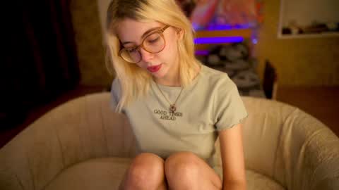 Allison online show from January 2025 11:15:02 PM