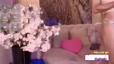 allison_parker1_ online show from December 2025 11:58:02 AM