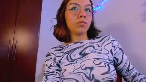 Snapshot of allison_starmodel chatting on March 2026 11:59:02 PM allison_starmodel online show from March 2026 11:59:02 PM
