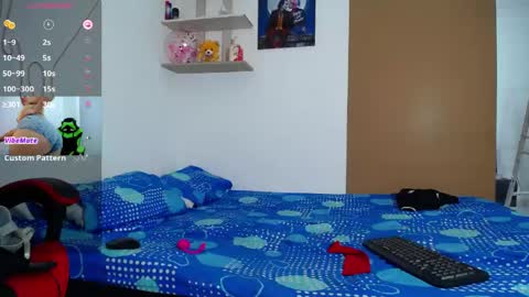 Snapshot of allisonbaby_ chatting on May 2026 04:55:02 PM allison online show from May 2026 04:55:02 PM