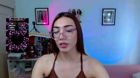 Snapshot of allisonblossom chatting on May 2026 07:33:01 PM online show from May 2026 07:33:01 PM