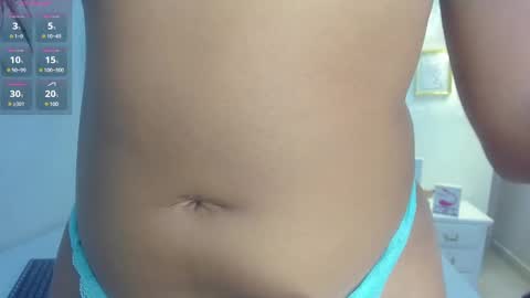 Snapshot of allisonfoster_ chatting on January 2025 11:02:01 PM Allison online show from January 2025 11:02:01 PM