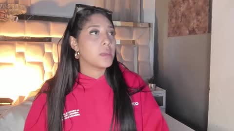 Snapshot of allisonfoster_ chatting on February 2025 01:36:01 AM Allison online show from February 2025 01:36:01 AM