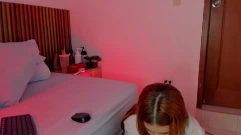 A L L I S S online show from September 2025 07:47:02 PM