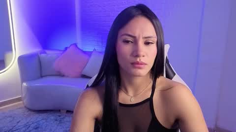 Allisson online show from November 2025 03:28:01 AM