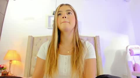 allisson online show from February 2025 12:02:02 PM