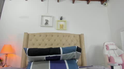 allisson online show from February 2025 12:03:02 PM