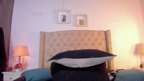 allisson online show from October 2025 12:05:02 PM