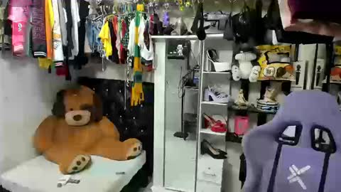 allsson_miller online show from September 2025 05:58:01 PM