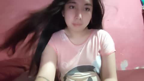 Snapshot of alluring_alicia chatting on May 2026 08:52:01 AM Miss Alicia online show from May 2026 08:52:01 AM