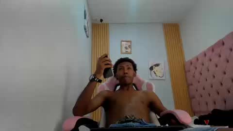 alluringangel01 online show from October 2025 06:19:02 PM