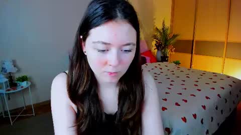Snapshot of alluringeyess chatting on July 2026 11:35:01 AM alluringeyess online show from July 2026 11:35:01 AM