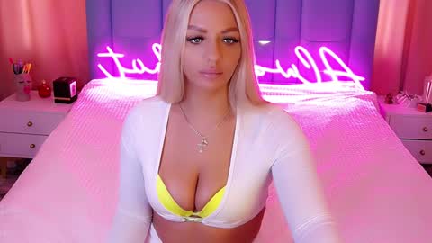 AlwaysHot online show from December 2024 06:20:01 AM