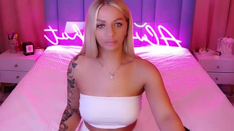 AlwaysHot online show from December 2024 03:03:02 AM