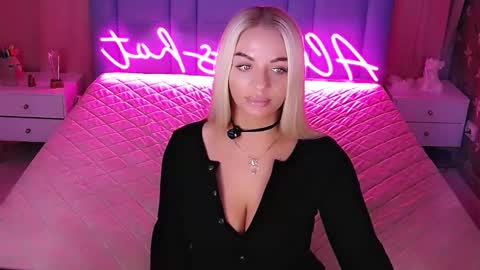 AlwaysHot online show from February 2026 02:17:02 AM