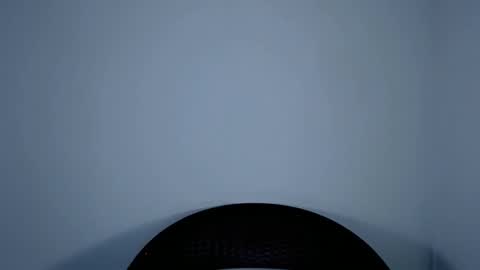 Snapshot of ally_monts chatting on January 2026 11:52:02 PM ally_monts online show from January 2026 11:52:02 PM