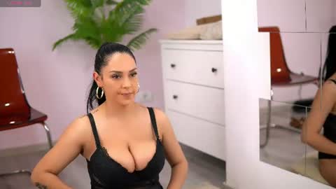 Ally Coconut online show from July 2026 07:08:02 PM