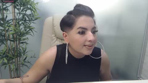         online show from February 2025 11:00:02 PM