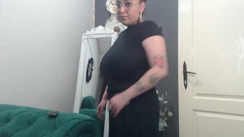         online show from May 2026 02:46:01 PM
