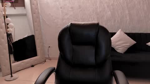 Snapshot of allyjensen chatting on May 2026 10:08:02 AM Alisson online show from May 2026 10:08:02 AM