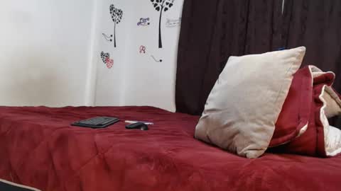 Allyka online show from December 2024 02:47:02 AM