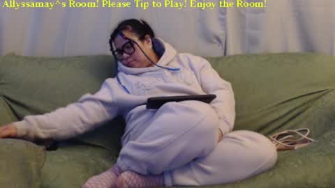 Allyssamay online show from January 2025 07:25:01 AM