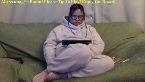 Allyssamay online show from January 2025 06:56:01 AM