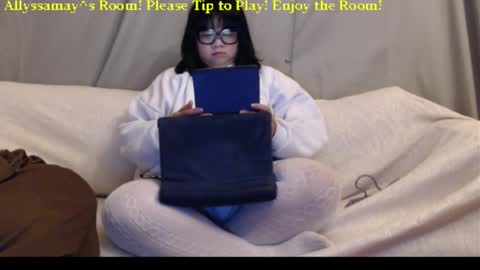 Allyssamay online show from January 2026 04:50:01 AM