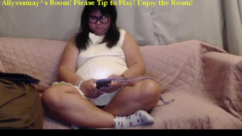 Allyssamay online show from May 2026 03:02:01 AM