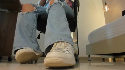 ALMA FENIX  online show from November 2025 12:26:01 PM