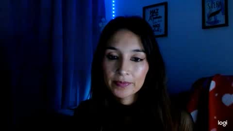 Snapshot of almaglow chatting on January 2026 02:59:01 AM Alma online show from January 2026 02:59:01 AM