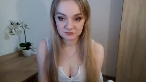 Snapshot of almanature chatting on January 2025 03:08:02 PM AlmaNature online show from January 2025 03:08:02 PM