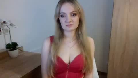 Snapshot of almanature chatting on February 2025 10:25:01 PM AlmaNature online show from February 2025 10:25:01 PM