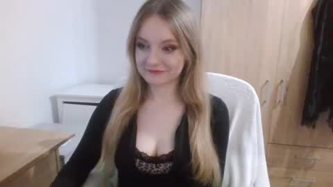 Snapshot of almanature chatting on February 2026 09:19:02 PM AlmaNature online show from February 2026 09:19:02 PM